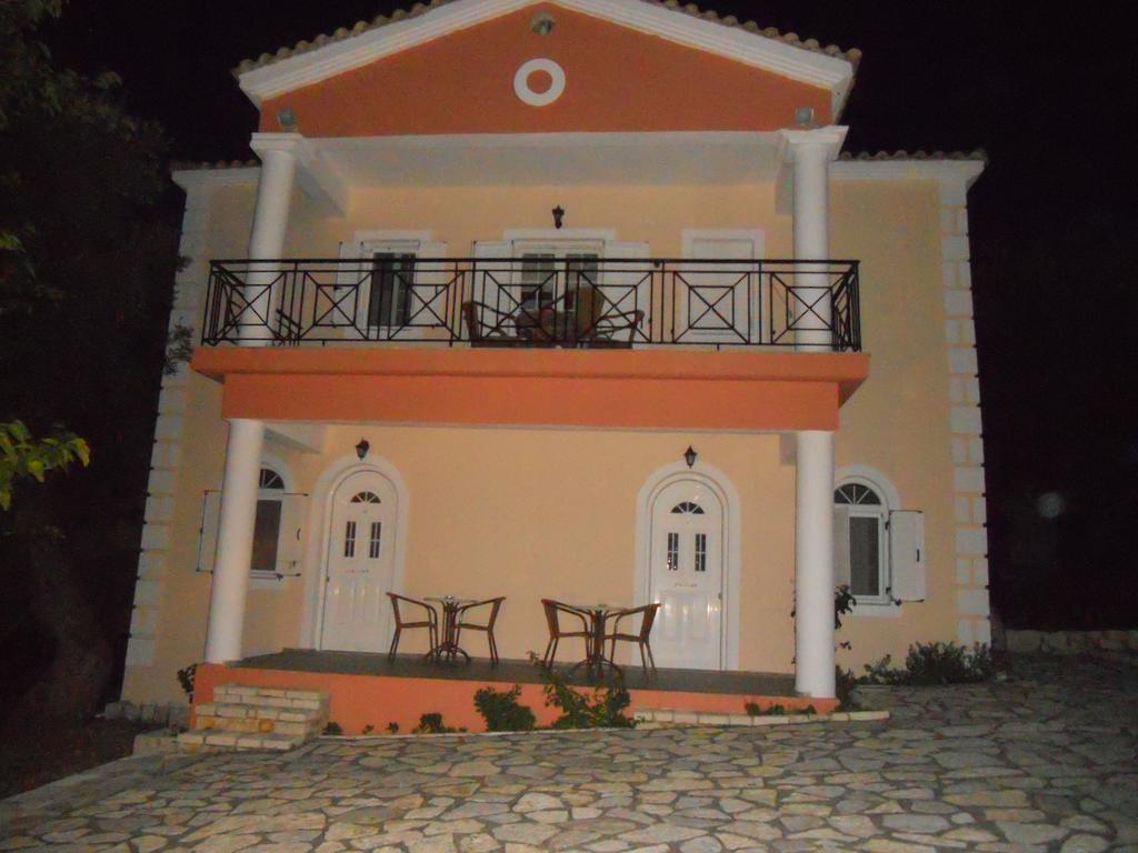 Dallas Studios Syvota Quarto foto